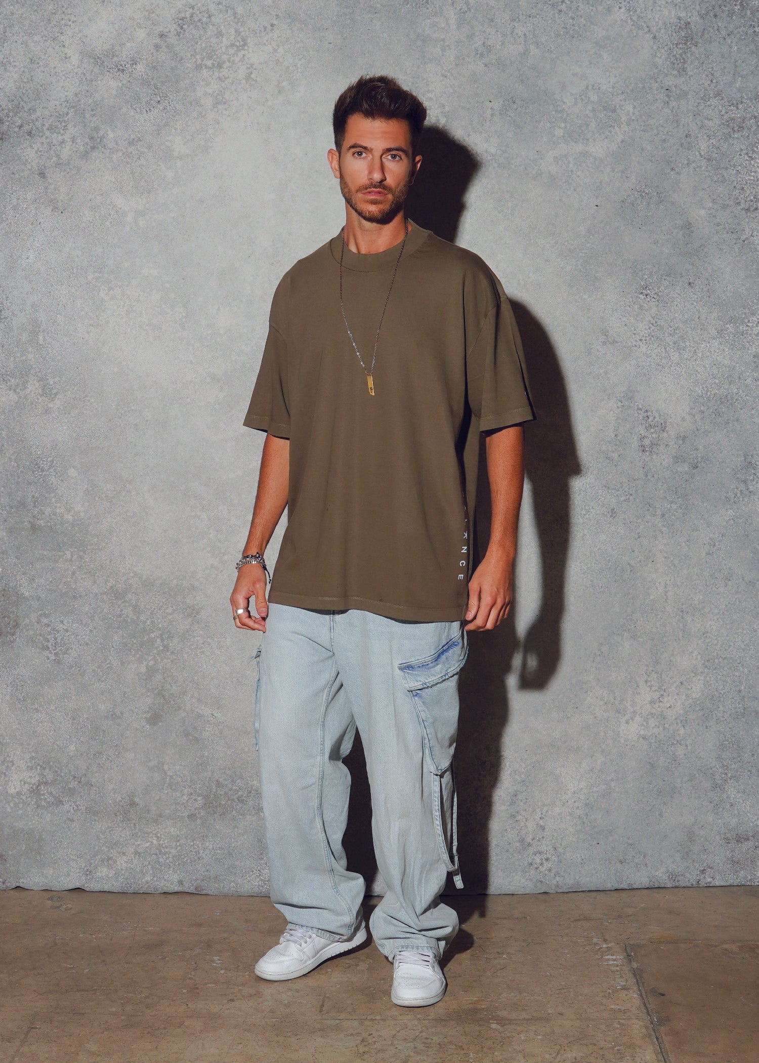 BALANCE OF LIFE Men oversized t-shirt