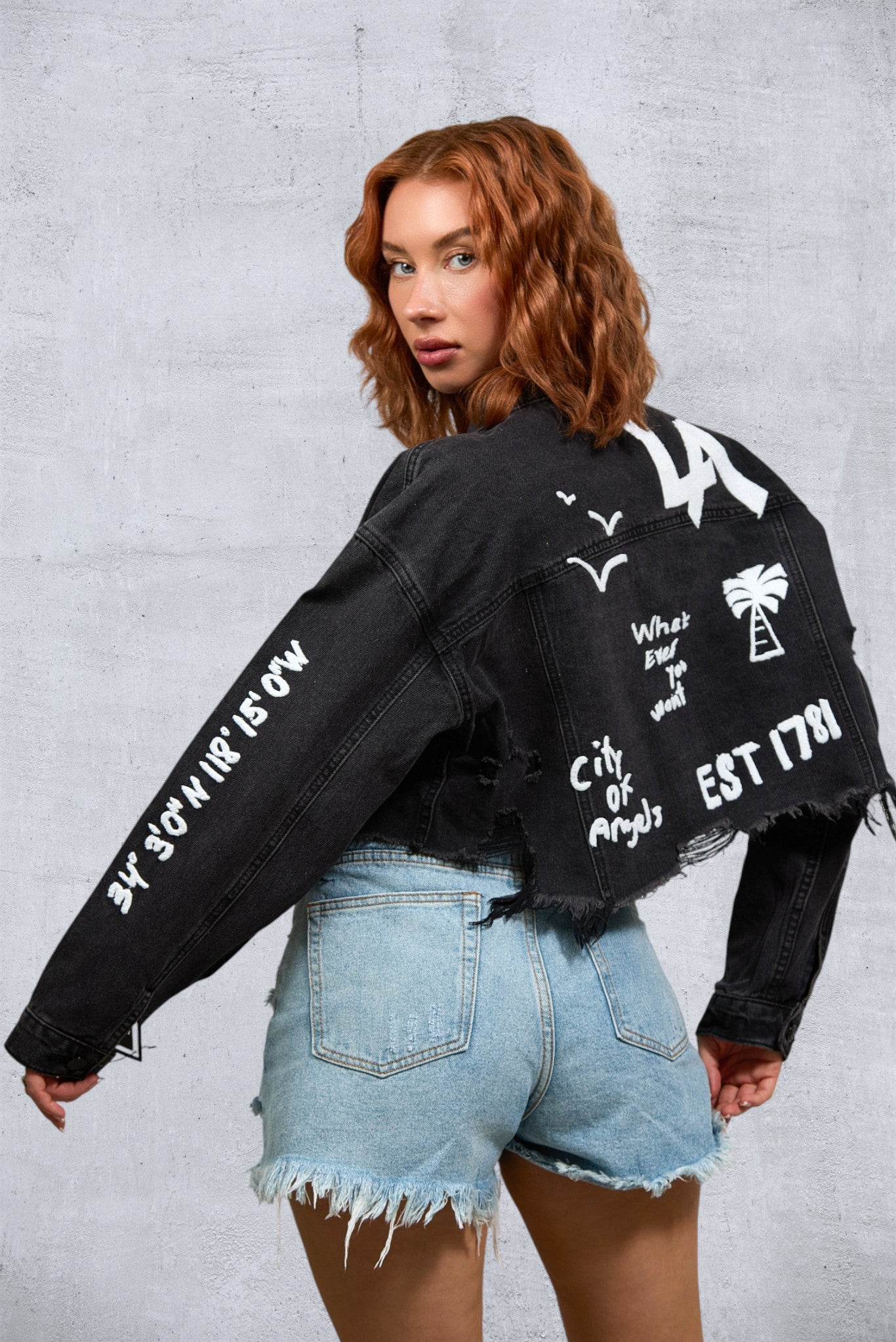 LA SKETCH Women Cropped Denim Jacket